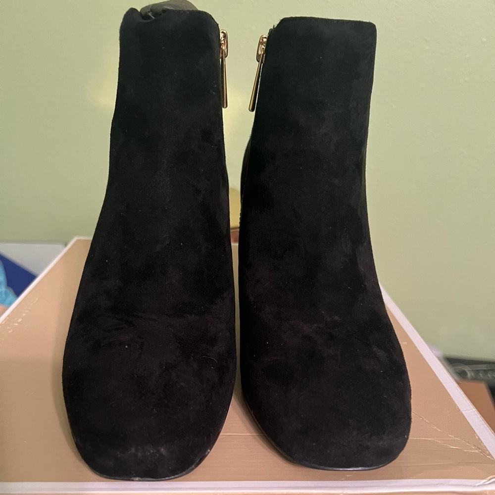 Michael Kors Elaine bootie